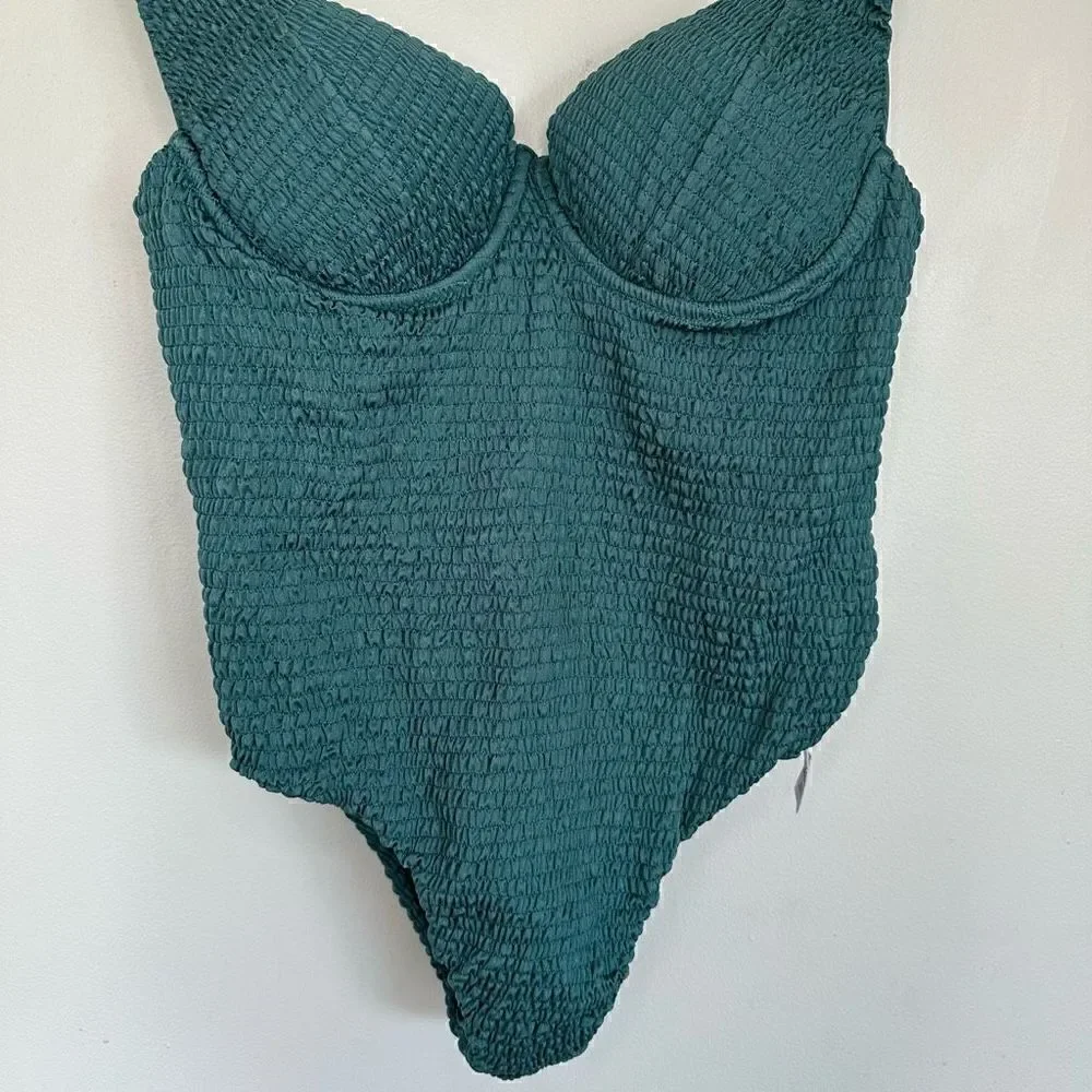 Hazel & Folk Women’s All Over Smocking Lente One Piece Swimsuit in Color Seaside
